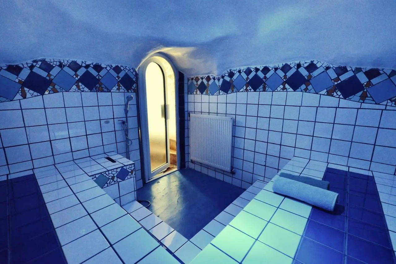 Chambres D'Hotes Et Gites Le Mas Bleu & Spa Resort Rosières